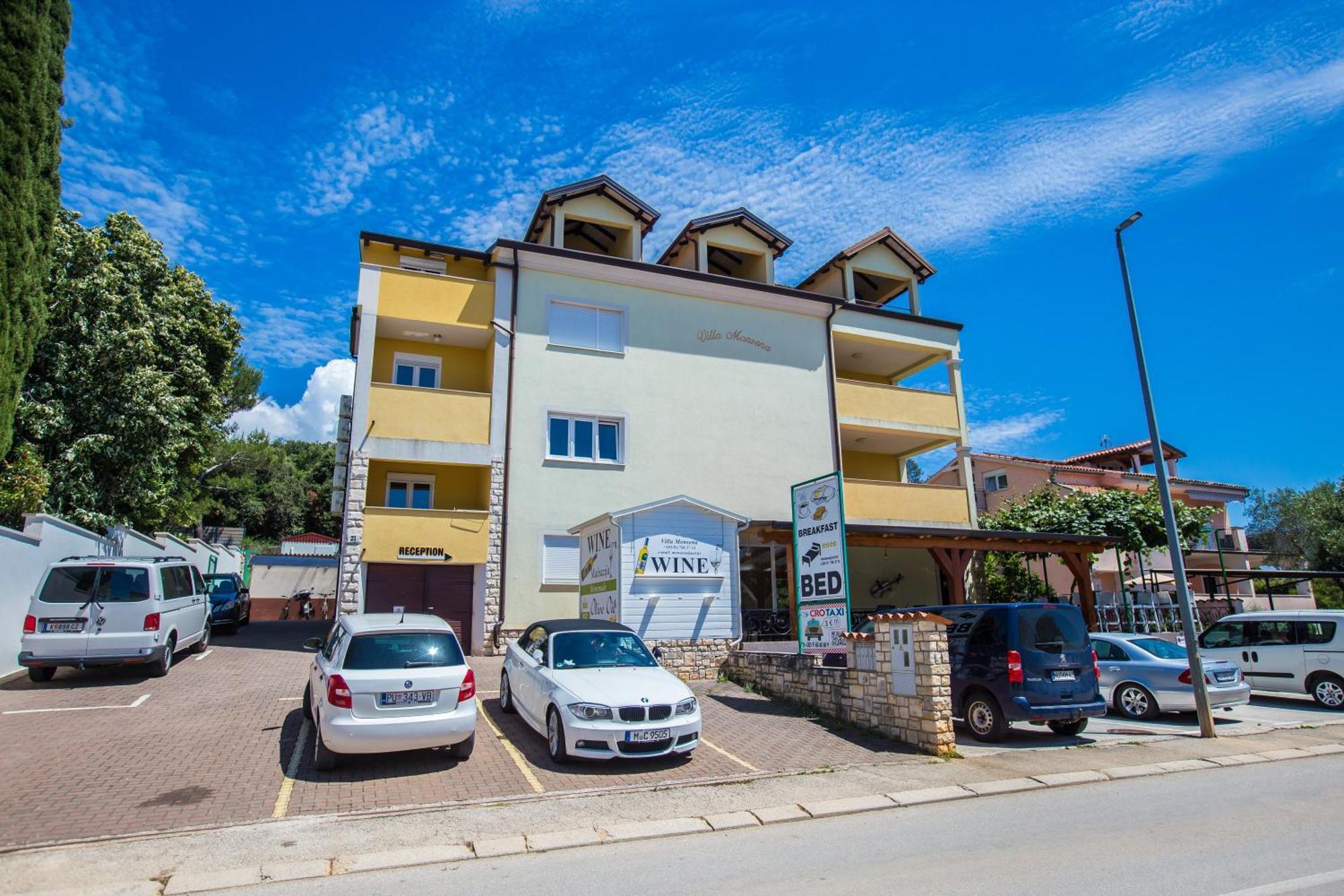 Villa Monsena روفينج المظهر الخارجي الصورة