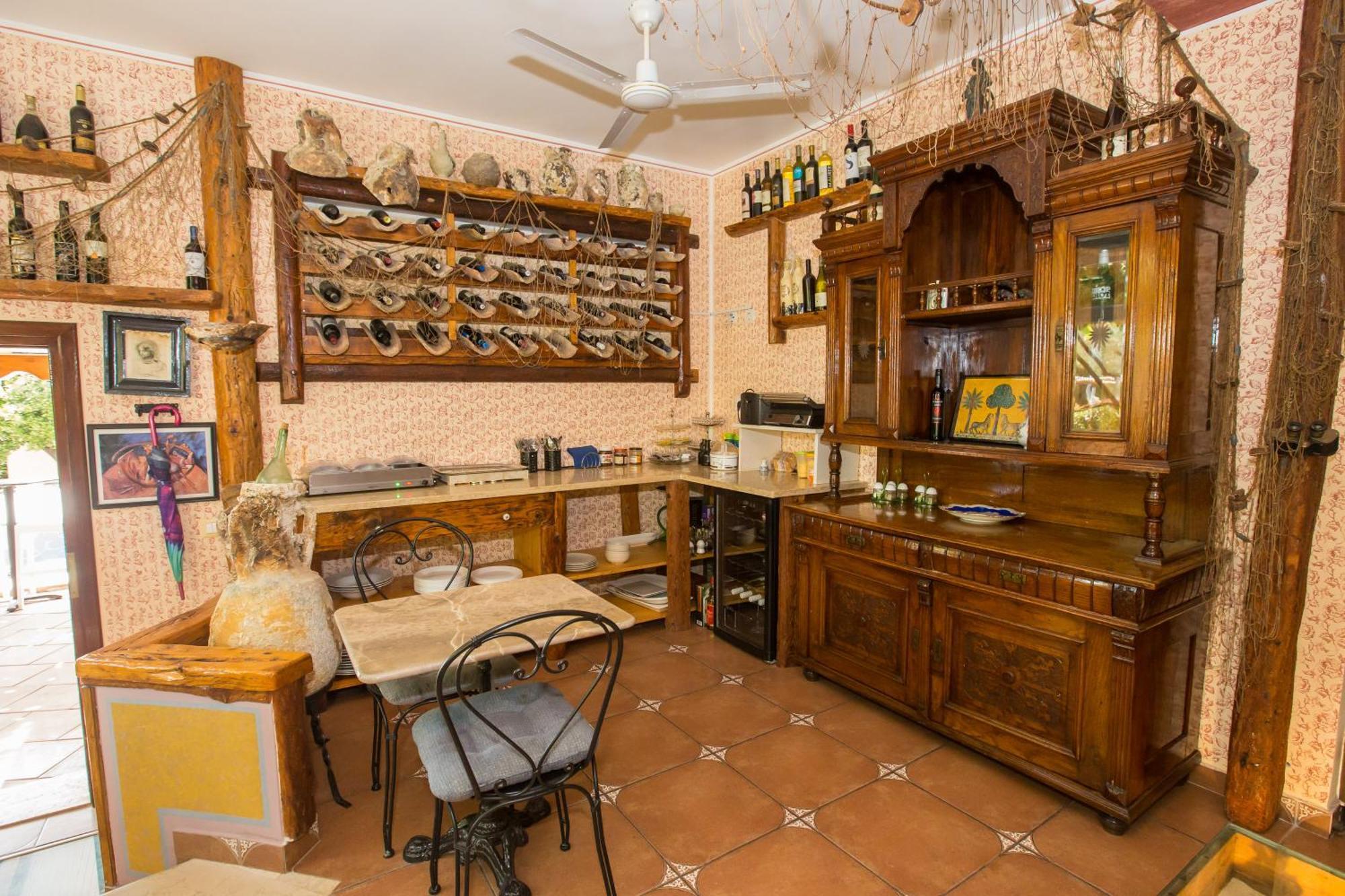 Villa Monsena روفينج المظهر الخارجي الصورة