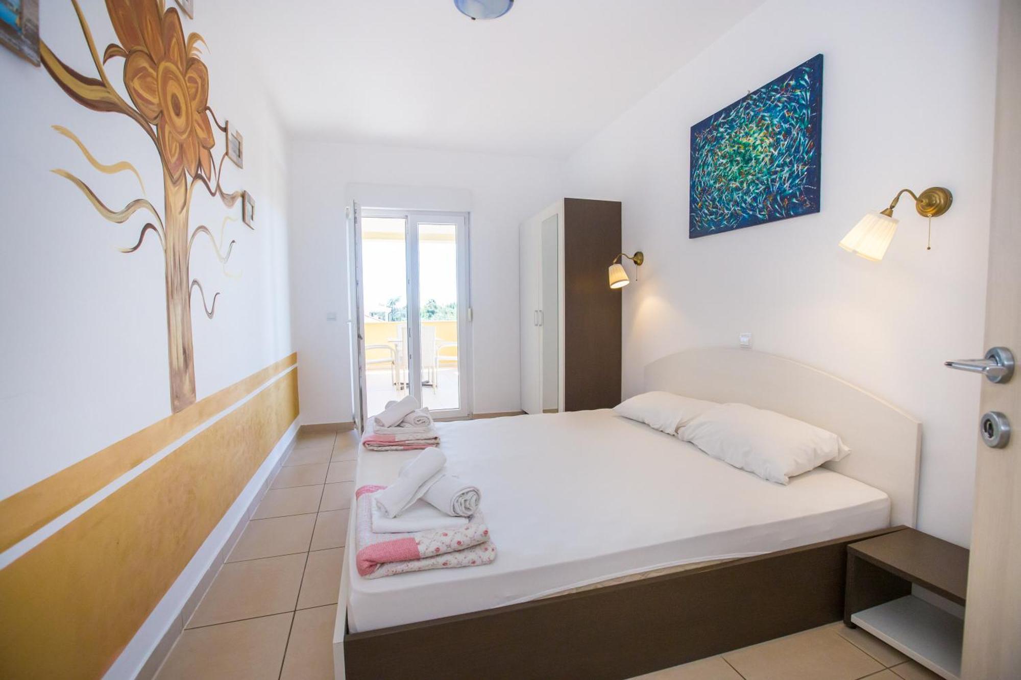 Villa Monsena روفينج المظهر الخارجي الصورة