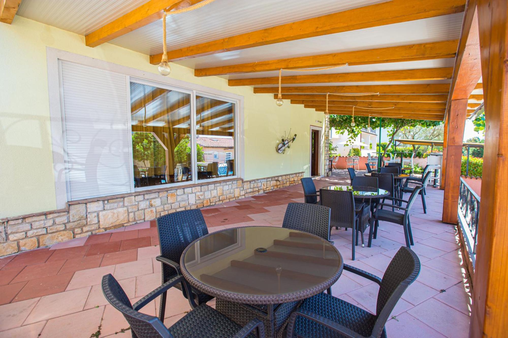 Villa Monsena روفينج المظهر الخارجي الصورة