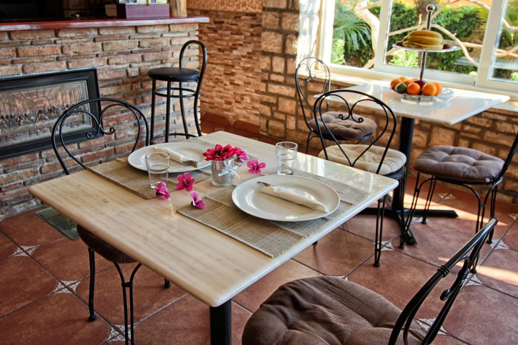 Villa Monsena روفينج المظهر الخارجي الصورة